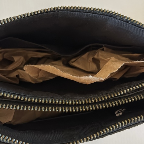 Coach Crosby Pieced Exotic Embossed Leather Gunmetal Gusset Zip Crossbody - Picture 6 of 16